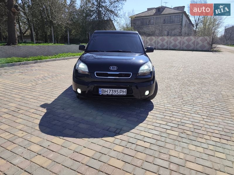 Внедорожник / Кроссовер Kia Soul 2010 в Белгороде-Днестровском