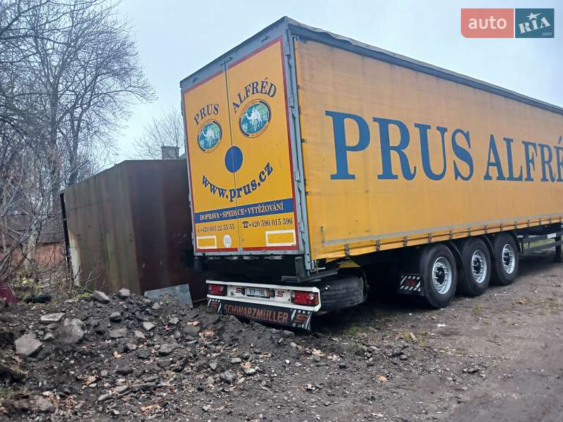 Тентованный борт (штора) - полуприцеп Schwarzmuller SPA-3E 2012 в Черновцах Тентованный борт (штора) - полуприцеп Schwarzmuller SPA-3E 2012 в Черновцах