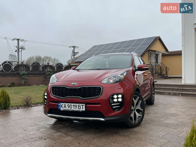 Внедорожник / Кроссовер Kia Sportage 2016 в Берёзовке