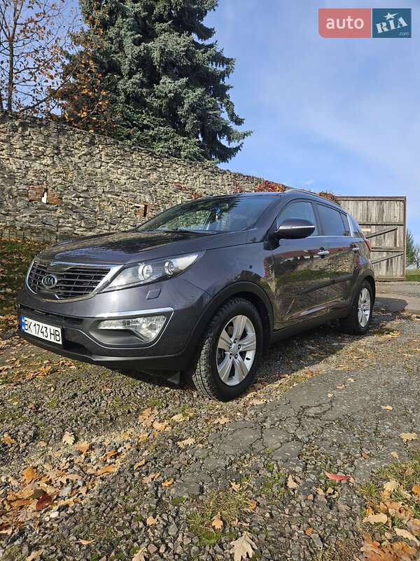 Внедорожник / Кроссовер Kia Sportage 2011 в Дубно Внедорожник / Кроссовер Kia Sportage 2011 в Дубно