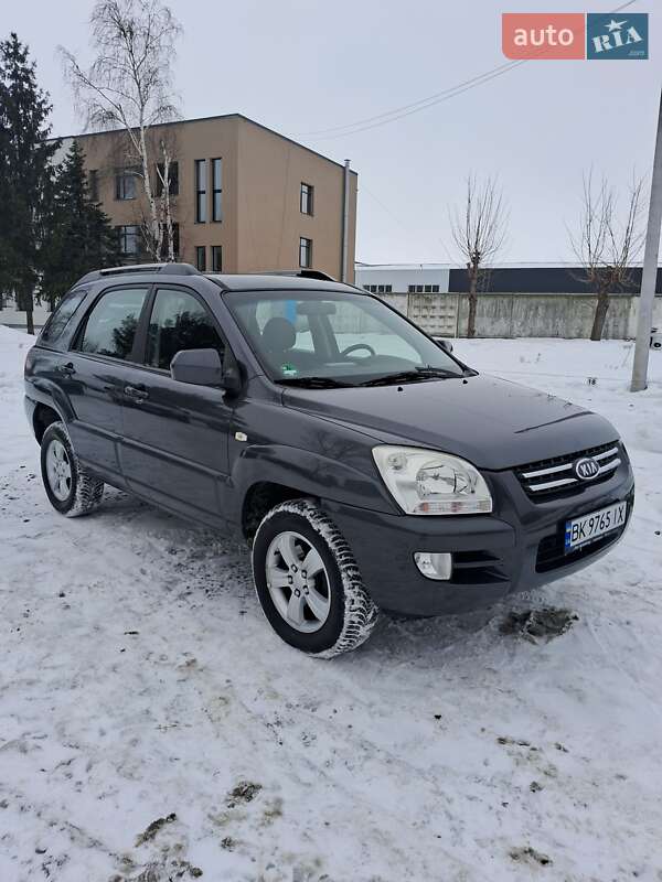 Внедорожник / Кроссовер Kia Sportage 2007 в Ровно
