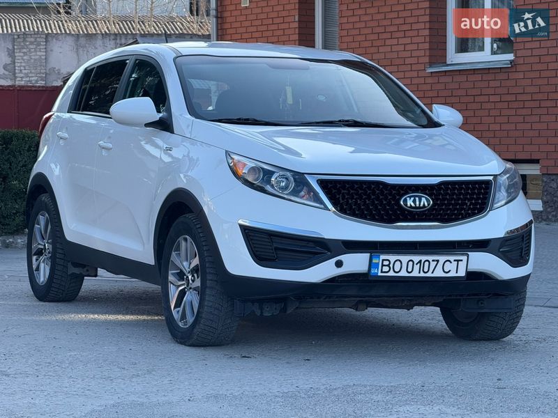 Внедорожник / Кроссовер Kia Sportage 2015 в Кременце Внедорожник / Кроссовер Kia Sportage 2015 в Кременце