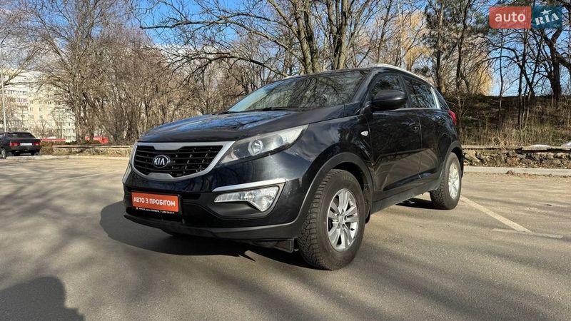 Внедорожник / Кроссовер Kia Sportage 2013 в Черкассах