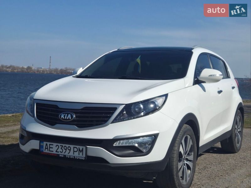 Позашляховик / Кросовер Kia Sportage 2013 в Дніпрі