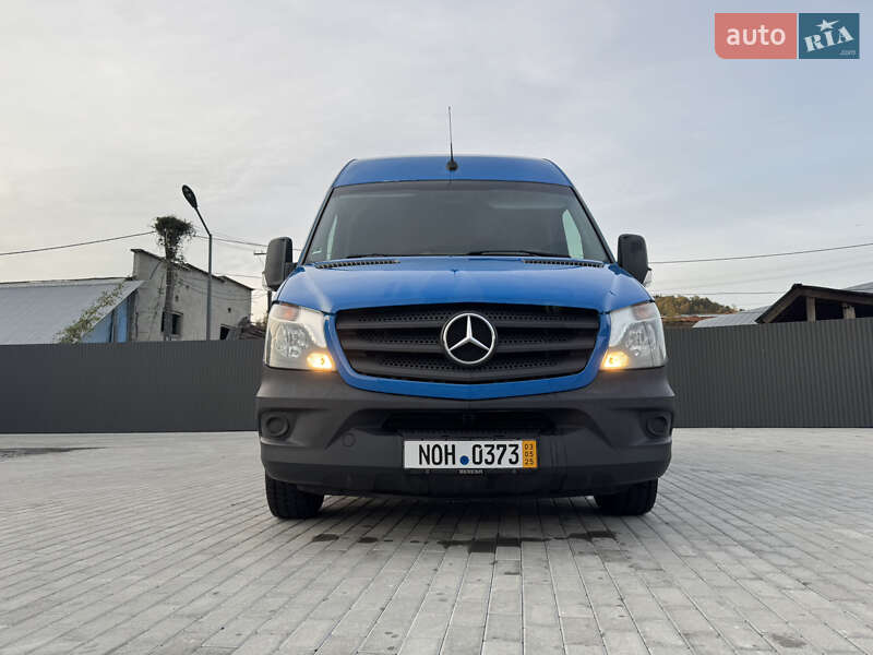 Грузовой фургон Mercedes-Benz Sprinter 2017 в Хусте