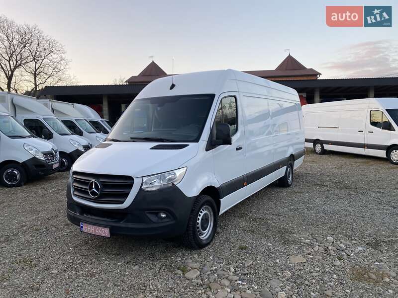 Грузовой фургон Mercedes-Benz Sprinter 2019 в Хусте Грузовой фургон Mercedes-Benz Sprinter 2019 в Хусте