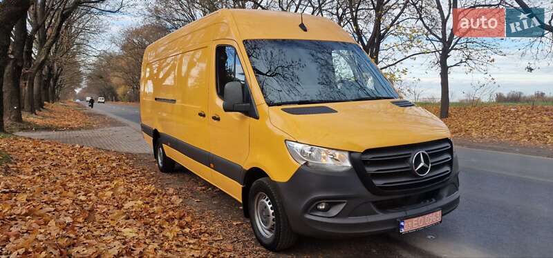 Грузовой фургон Mercedes-Benz Sprinter 2021 в Ровно Грузовой фургон Mercedes-Benz Sprinter 2021 в Ровно