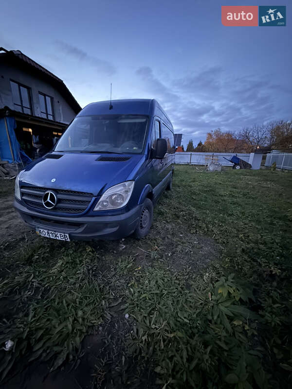 Микроавтобус грузовой (до 3,5т) Mercedes-Benz Sprinter 2007 в Ужгороде