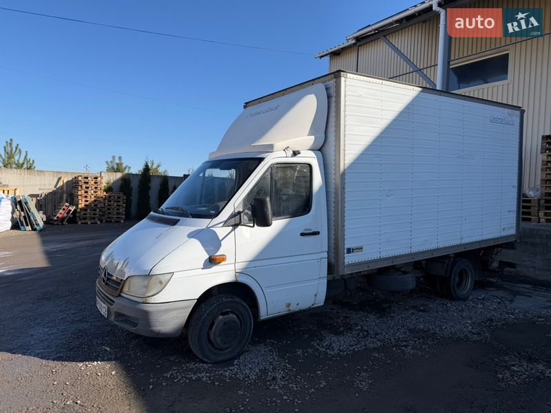 Грузовой фургон Mercedes-Benz Sprinter 2005 в Ровно