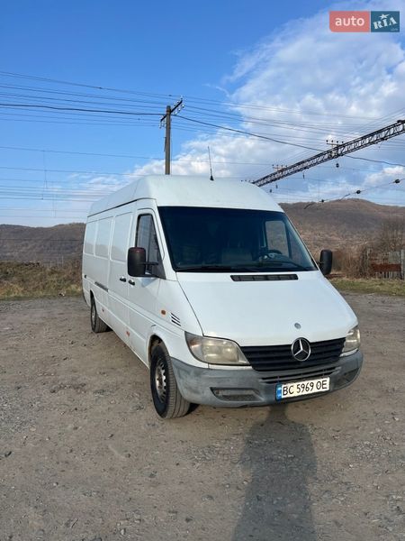 Грузовой фургон Mercedes-Benz Sprinter 2000 в Львове