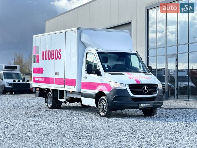 Вантажний фургон Mercedes-Benz Sprinter 2020 в Рівному Вантажний фургон Mercedes-Benz Sprinter 2020 в Рівному