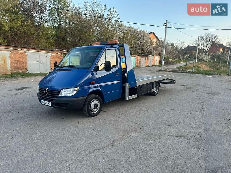 Эвакуатор Mercedes-Benz Sprinter 2004 в Виннице