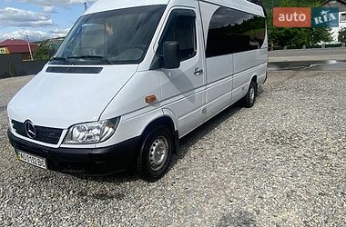 Микроавтобус Mercedes-Benz Sprinter 2003 в Лазещине