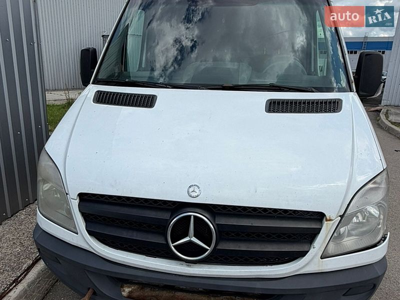 Грузовой фургон Mercedes-Benz Sprinter 2010 в Киеве