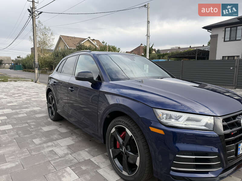Внедорожник / Кроссовер Audi SQ5 2019 в Киеве