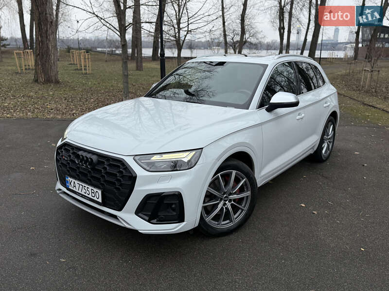 Внедорожник / Кроссовер Audi SQ5 2021 в Киеве