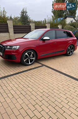 Позашляховик / Кросовер Audi SQ7 2017 в Вінниці Позашляховик / Кросовер Audi SQ7 2017 в Вінниці