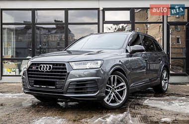 Внедорожник / Кроссовер Audi SQ7 2018 в Киеве