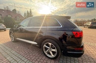 Позашляховик / Кросовер Audi SQ7 2017 в Львові