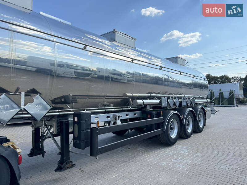 Цистерна полуприцеп Magyar SR 2005 в Виннице