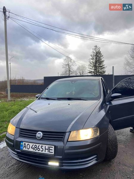 Хэтчбек Fiat Stilo 2002 в Ужгороде Хэтчбек Fiat Stilo 2002 в Ужгороде
