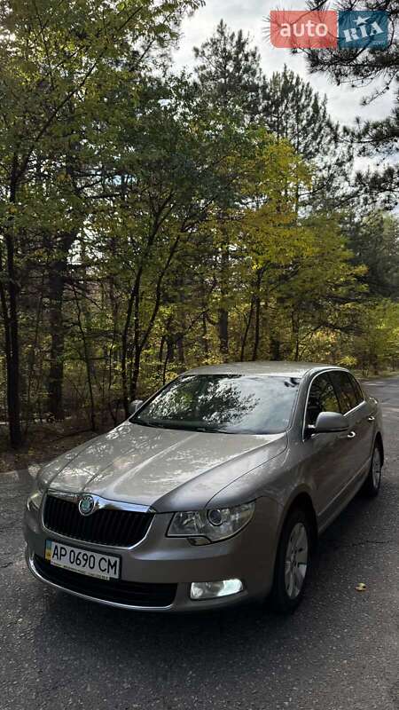 Ліфтбек Skoda Superb 2013 в Запоріжжі