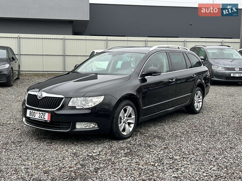 Универсал Skoda Superb 2011 в Мукачево