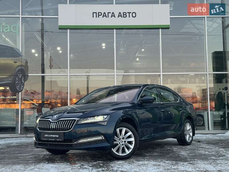 Лифтбек Skoda Superb 2019 в Киеве