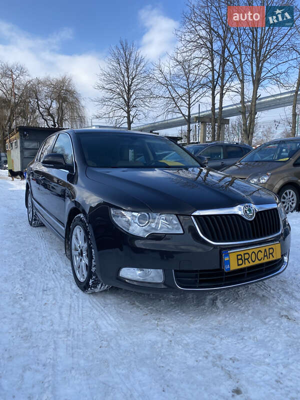 Лифтбек Skoda Superb 2008 в Луцке
