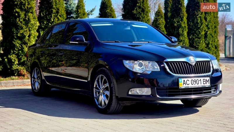 Ліфтбек Skoda Superb 2011 в Луцьку