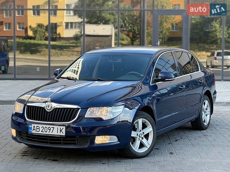 Лифтбек Skoda Superb 2008 в Днепре