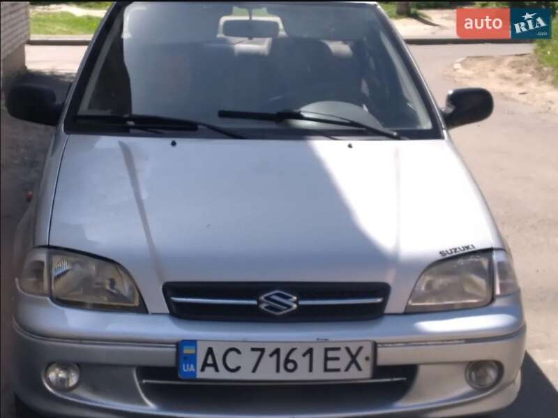 Седан Suzuki Swift 2003 в Славянске