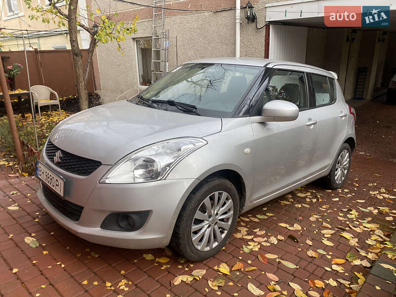 Хэтчбек Suzuki Swift 2014 в Одессе