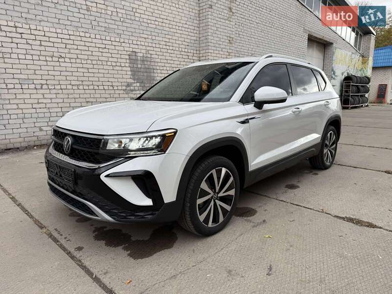Внедорожник / Кроссовер Volkswagen Taos 2024 в Харькове