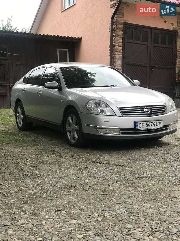 Седан Nissan Teana 2007 в Черновцах