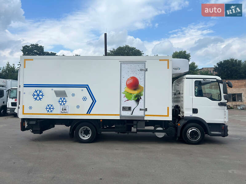 Рефрижератор MAN TGL 2011 в Ровно