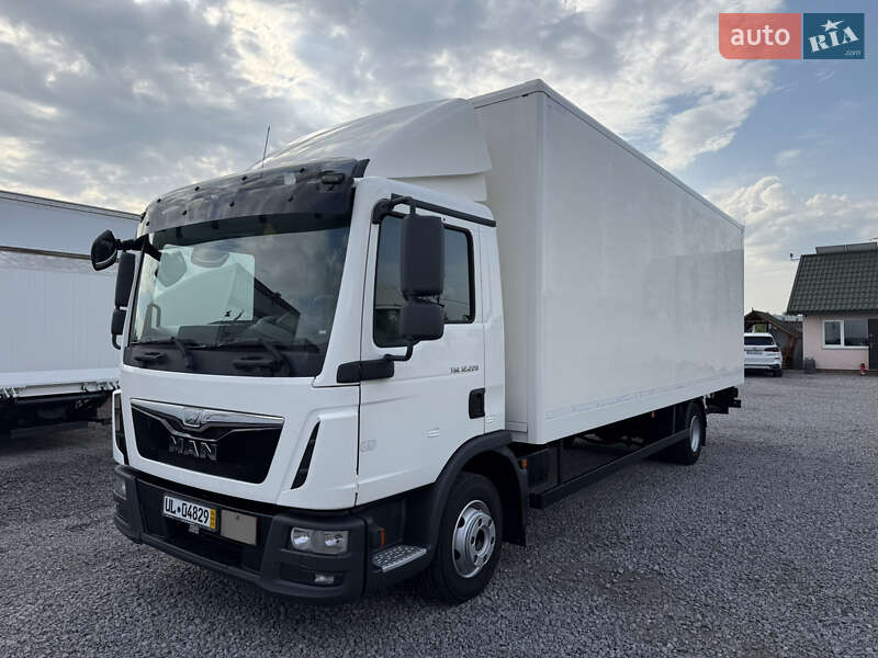 Грузовой фургон MAN TGL 2015 в Виннице