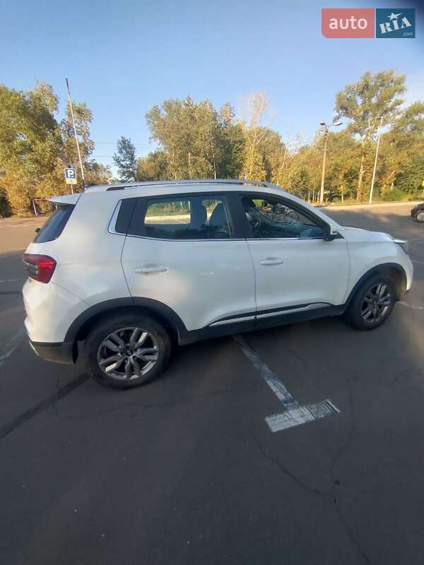 Внедорожник / Кроссовер Chery Tiggo 4 2021 в Киеве Внедорожник / Кроссовер Chery Tiggo 4 2021 в Киеве