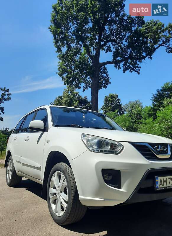 Внедорожник / Кроссовер Chery Tiggo 2014 в Житомире