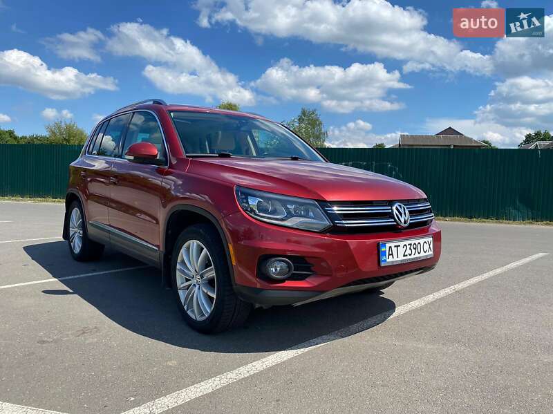 Внедорожник / Кроссовер Volkswagen Tiguan 2016 в Ивано-Франковске