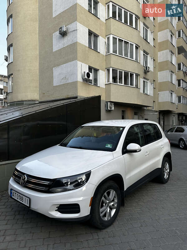 Внедорожник / Кроссовер Volkswagen Tiguan 2013 в Ивано-Франковске