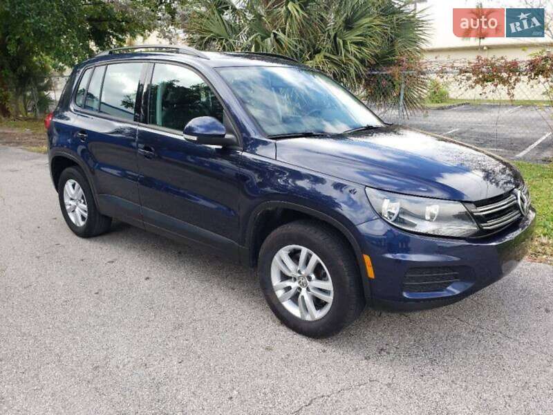 Внедорожник / Кроссовер Volkswagen Tiguan 2015 в Киеве
