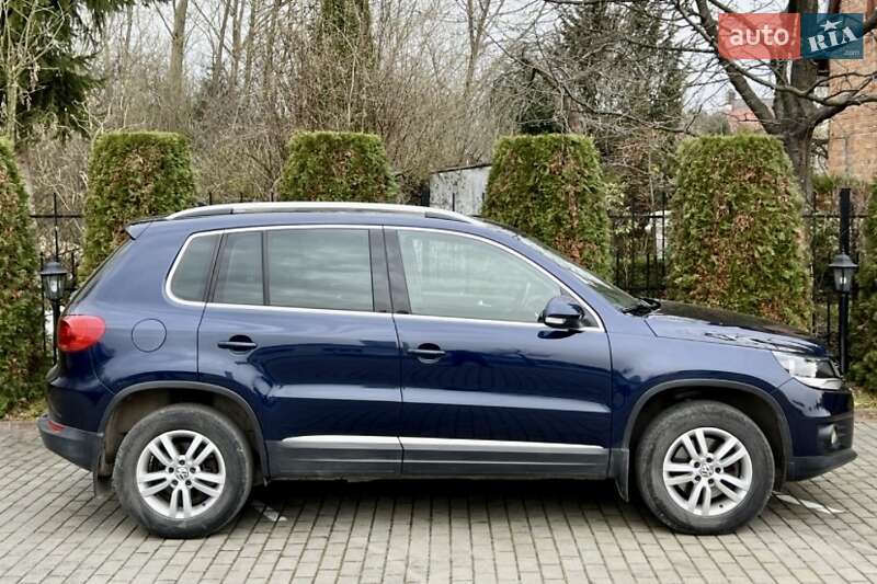 Внедорожник / Кроссовер Volkswagen Tiguan 2013 в Львове