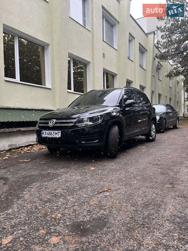 Внедорожник / Кроссовер Volkswagen Tiguan 2016 в Ивано-Франковске