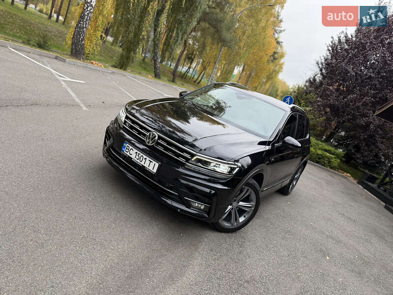 Внедорожник / Кроссовер Volkswagen Tiguan 2019 в Киеве