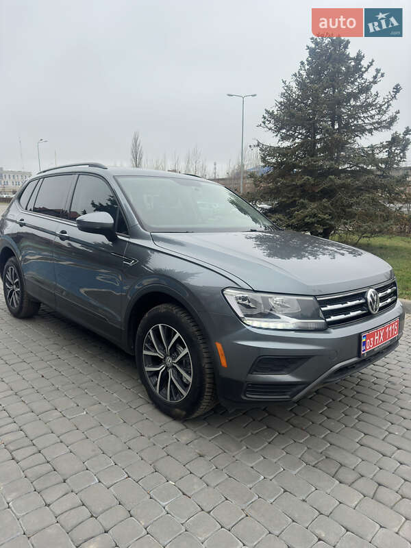 Внедорожник / Кроссовер Volkswagen Tiguan 2021 в Луцке