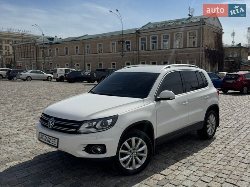 Позашляховик / Кросовер Volkswagen Tiguan 2013 в Харкові Позашляховик / Кросовер Volkswagen Tiguan 2013 в Харкові