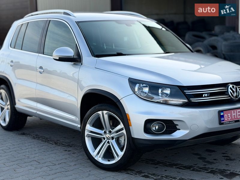 Внедорожник / Кроссовер Volkswagen Tiguan 2016 в Каменец-Подольском