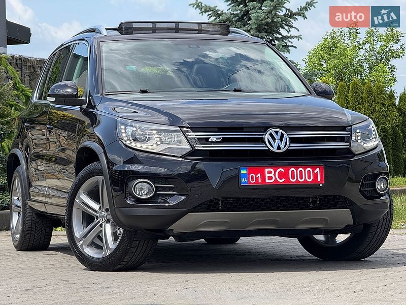 Внедорожник / Кроссовер Volkswagen Tiguan 2016 в Стрые