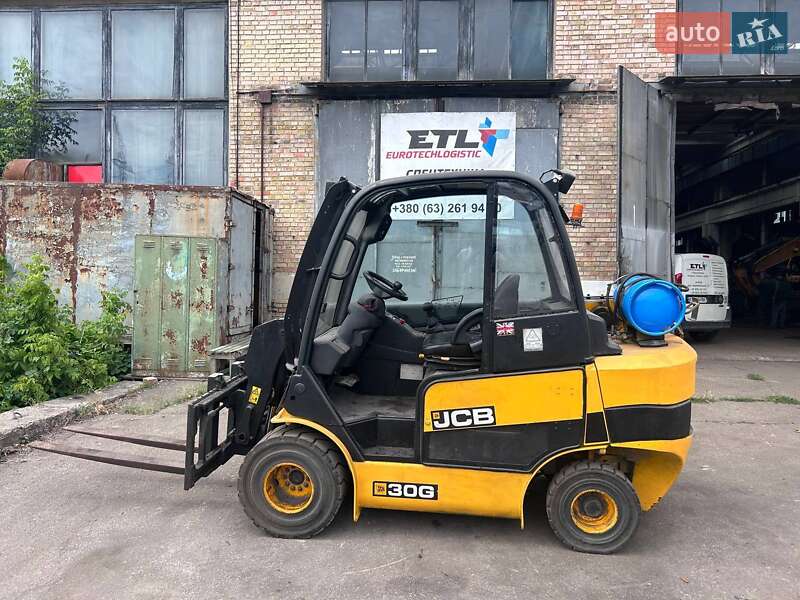 Вилочный погрузчик JCB TLT 2017 в Киеве